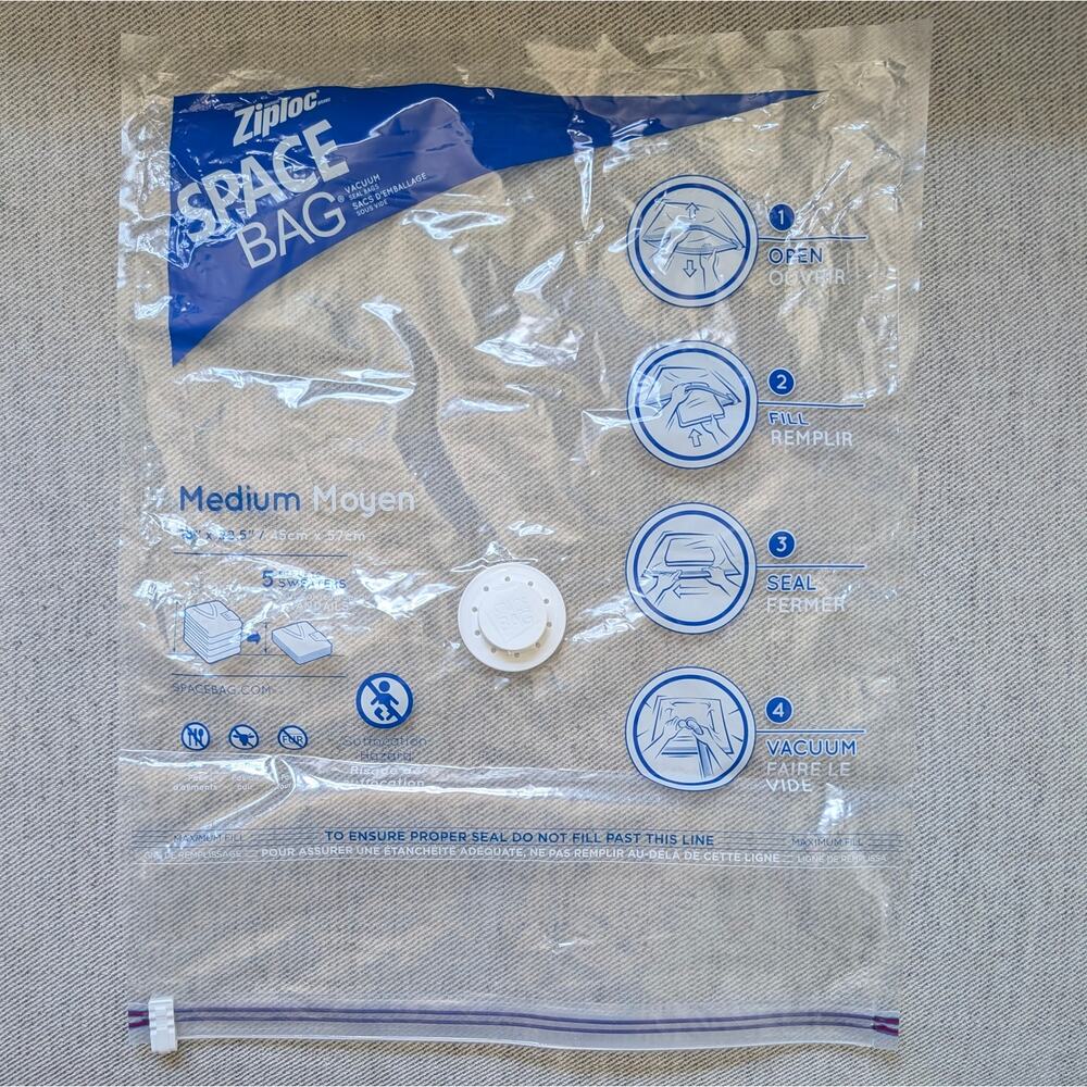 Ziploc Space Saver Bags - Pack of 4 - Medium Size - 18" x 22.5"